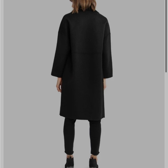 Brand new black wool Belle & Bloom publisher coat. New with tags. - Picture 4 of 5
